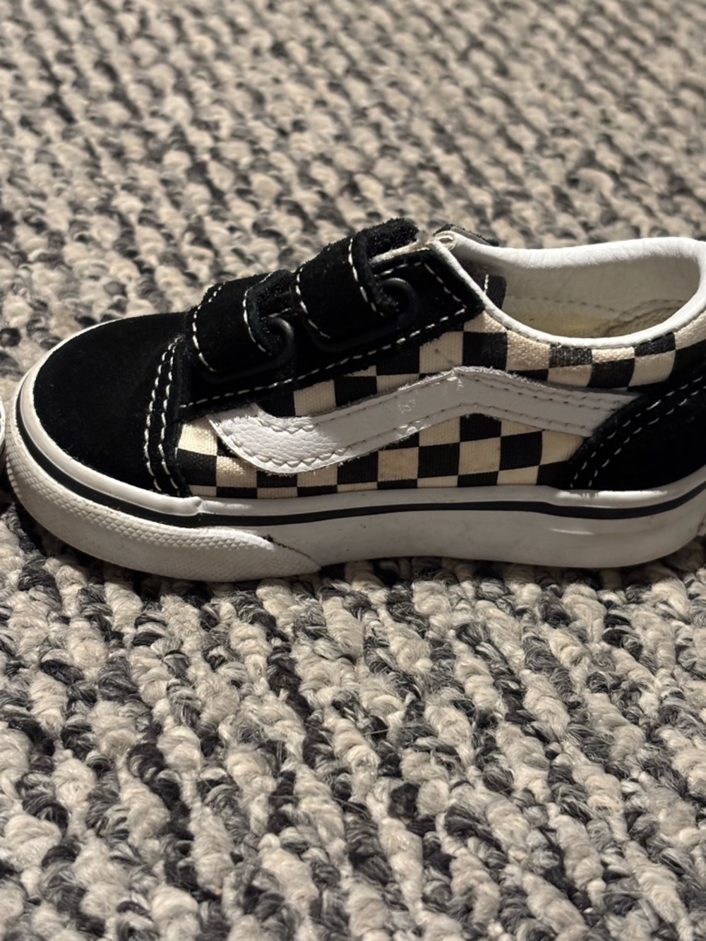 Vans Toddler Size 5 Girl/Boy Black & White Checkerboard Velcro Sneakers - Picture 6 of 10